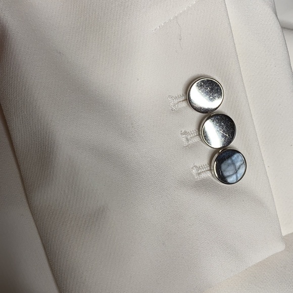 NWT. Zara Oyster White Long Tuxedo Blazer. Size S. - Picture 5 of 10